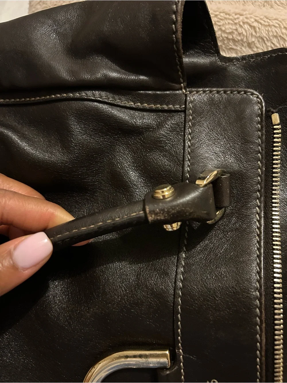 Gucci Abbey Dark Brown Leather Shoulder Bag - Picture 10 of 10